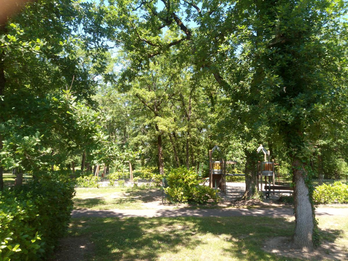 Residence Lac Mondesir Monflanquin Εξωτερικό φωτογραφία